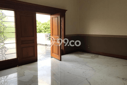 Rumah Mewah LB 1431m2 Siap Pakai Desain Elegan di Pondok Indah, Jakarta Selatan Rumah Mewah LB 1431m2 Siap Pakai Desain Elegan di Pondok Indah, Jakarta Selatan
