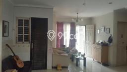 Dijual Hunian Rumah Nyaman 4 Kamar di BSD City, Tangerang Dijual Hunian Rumah Nyaman 4 Kamar di BSD City, Tangerang