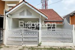Disewakan Segera Rumah Kondisi Bagus di Area Karawaci, Tangerang Disewakan Segera Rumah Kondisi Bagus di Area Karawaci, Tangerang
