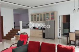 Ready to Use! Luxury House LT 300m2 Desain Modern di BSD City Ready to Use! Luxury House LT 300m2 Desain Modern di BSD City