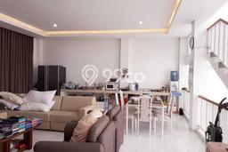 Jual Rumah Mewah Elegan Dengan View Cantik di Dago, Bandung Jual Rumah Mewah Elegan Dengan View Cantik di Dago, Bandung