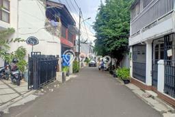 Rumah Mewah LB 120m2 Siap Pakai Desain Elegan di Menteng Dalam, Jakarta Selatan Rumah Mewah LB 120m2 Siap Pakai Desain Elegan di Menteng Dalam, Jakarta Selatan