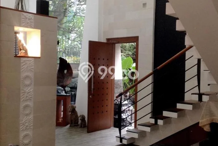 Hunian Mewah LB 250m2 Siap Huni Desain Elegan di Kedoya Baru, Jakarta Barat Hunian Mewah LB 250m2 Siap Huni Desain Elegan di Kedoya Baru, Jakarta Barat