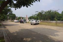 Rumah Luas Asri 3 KT Siap Pakai di Jelupang Tangerang Rumah Luas Asri 3 KT Siap Pakai di Jelupang Tangerang