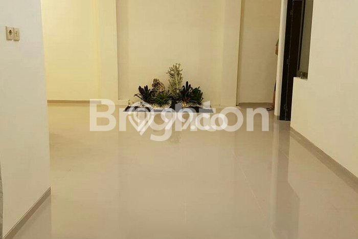 Rumah Modern Cantik 3 Kamar Bisa Langsung Pindah di Karangploso Rumah Modern Cantik 3 Kamar Bisa Langsung Pindah di Karangploso