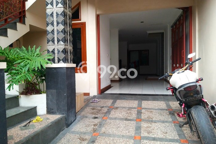 Hunian Mewah Siap Huni LT 105m2 di Pasar Minggu, Jakarta Selatan Hunian Mewah Siap Huni LT 105m2 di Pasar Minggu, Jakarta Selatan