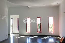 GOOD DEAL! Rumah Premium di Ngaliyan, Luas 286m² LB 380m² GOOD DEAL! Rumah Premium di Ngaliyan, Luas 286m² LB 380m²
