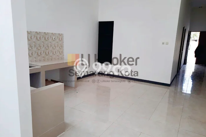 Hunian Cantik Minimalis Lb 145m2 di Pedurungan, Semarang Hunian Cantik Minimalis Lb 145m2 di Pedurungan, Semarang