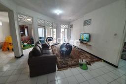 Rumah 4 Kamar Tidur Akses Strategis di Antapani, Dekat Pusat Kota, Bandung Rumah 4 Kamar Tidur Akses Strategis di Antapani, Dekat Pusat Kota, Bandung