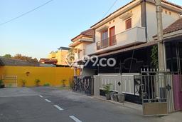 Rumah di Colomadu, Solo, Luas 110m² LB 180m² Rumah di Colomadu, Solo, Luas 110m² LB 180m²