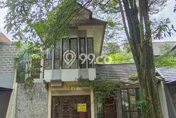 Rumah Elit Modern Tanpa Renovasi di BSD Avani Tangerang Rumah Elit Modern Tanpa Renovasi di BSD Avani Tangerang