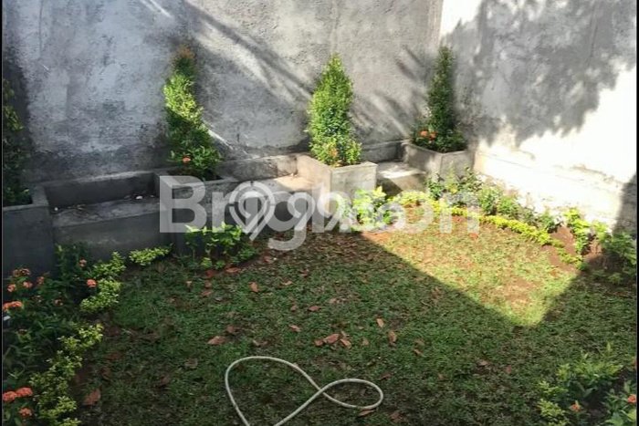 Rumah Nyaman area Bukit, 1 KT, Area Tenang, LT 110m² LB 50m² Rumah Nyaman area Bukit, 1 KT, Area Tenang, LT 110m² LB 50m²