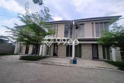 Jual Rumah Mewah Sejuk Murah 2 lantai Unit Terbatas Di Kota Cirebon Jual Rumah Mewah Sejuk Murah 2 lantai Unit Terbatas Di Kota Cirebon