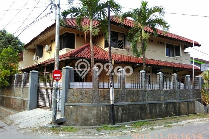 Rumah Elit LB 220m2 Siap Pakai Desain Elegan di Tanah Kusir, Jakarta Selatan Rumah Elit LB 220m2 Siap Pakai Desain Elegan di Tanah Kusir, Jakarta Selatan