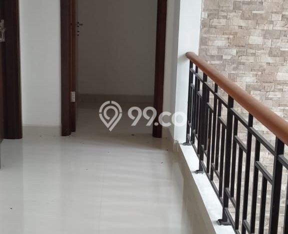 Rumah Elit Modern Tanpa Renovasi di BSD Green Wich Tangerang Rumah Elit Modern Tanpa Renovasi di BSD Green Wich Tangerang