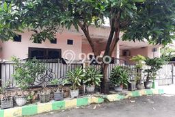 Rumah Terawat 3 KT 2 KM di , Surabaya Rumah Terawat 3 KT 2 KM di , Surabaya