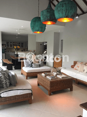 SPECIAL OFFER! Rumah di , 3 KT, Lingkungan Asri, Luas 400m2m² Bangunan 300m2m² SPECIAL OFFER! Rumah di , 3 KT, Lingkungan Asri, Luas 400m2m² Bangunan 300m2m²