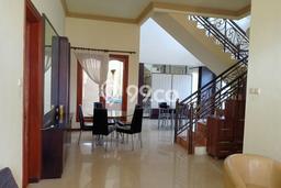 Ready to Use! Premium House LT 195m2 Desain Modern di Citraland Ready to Use! Premium House LT 195m2 Desain Modern di Citraland