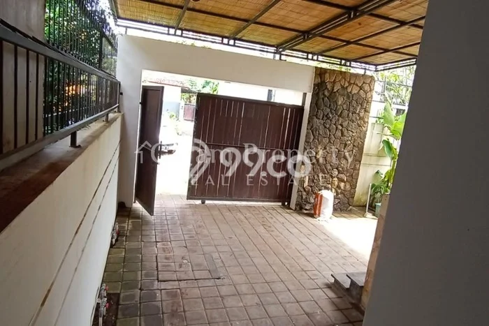 Disewakan! Rumah 3 Kamar Tidur &
2 Kamar Mandi di Jimbaran, Badung Disewakan! Rumah 3 Kamar Tidur &
2 Kamar Mandi di Jimbaran, Badung