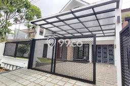 Disewakan! Rumah 3 Kamar Tidur &
3 Kamar Mandi di Pondok Indah, Jakarta Selatan Disewakan! Rumah 3 Kamar Tidur &
3 Kamar Mandi di Pondok Indah, Jakarta Selatan