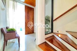 Jual Rumah Luas Elegan Dengan View Eksklusif di Bintaro, Jakarta Selatan Jual Rumah Luas Elegan Dengan View Eksklusif di Bintaro, Jakarta Selatan