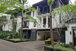 Sewa Rumah Harga Terjangkau di Kemang Jakarta Selatan dengan 5 KT Sewa Rumah Harga Terjangkau di Kemang Jakarta Selatan dengan 5 KT