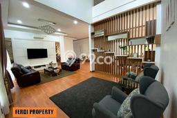 Rumah Mewah LB 1296m2 Siap Huni Desain Elegan di Citra Grand, Jakarta Timur Rumah Mewah LB 1296m2 Siap Huni Desain Elegan di Citra Grand, Jakarta Timur