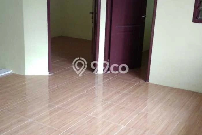 Rumah Tenang area Kemanggisan, 4 KT, LT 130m² LB 130m² Rumah Tenang area Kemanggisan, 4 KT, LT 130m² LB 130m²
