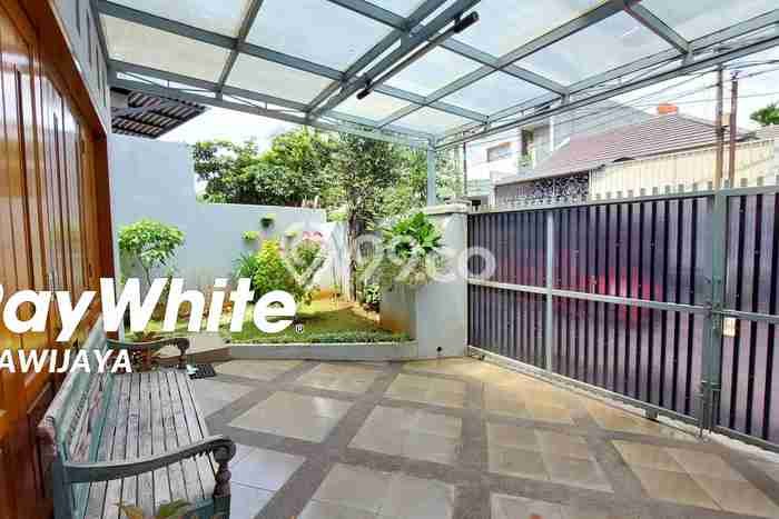 Dijual Rumah Mewah Elegan Dengan View Eksklusif di Warung Buncit, Jakarta Selatan Dijual Rumah Mewah Elegan Dengan View Eksklusif di Warung Buncit, Jakarta Selatan