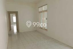 Disewakan! Rumah 4 Kamar Tidur &
3 Kamar Mandi di Gandaria, Jakarta Selatan Disewakan! Rumah 4 Kamar Tidur &
3 Kamar Mandi di Gandaria, Jakarta Selatan