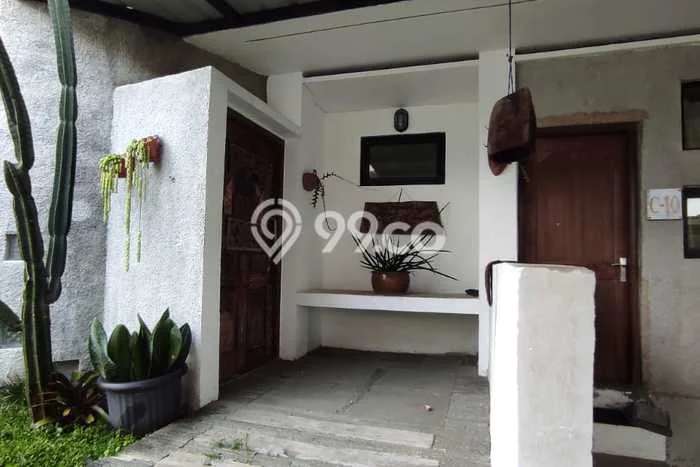 Rumah Elit Modern Siap Huni di Cikutra Bandung Rumah Elit Modern Siap Huni di Cikutra Bandung
