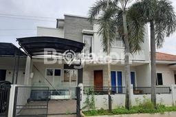 Rumah Siap Pakai area Karang Tengah, Tangerang, Luas 200m² LB 350m² Rumah Siap Pakai area Karang Tengah, Tangerang, Luas 200m² LB 350m²