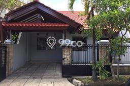 Rumah 2 KT 1 KM di Area Premium Bintaro, Tangerang Selatan Rumah 2 KT 1 KM di Area Premium Bintaro, Tangerang Selatan