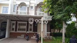 KESEMPATAN TERBAIK! Rumah di Green Lake City, 3 KM, Siap Huni, Luas 200m² Bangunan 274m² KESEMPATAN TERBAIK! Rumah di Green Lake City, 3 KM, Siap Huni, Luas 200m² Bangunan 274m²