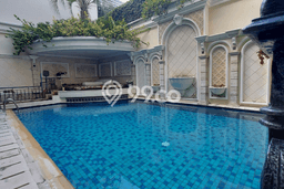 Rumah Elit LB 1200m2 Siap Pakai Desain Elegan di Pondok Indah, Jakarta Selatan Rumah Elit LB 1200m2 Siap Pakai Desain Elegan di Pondok Indah, Jakarta Selatan