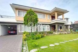 Rumah Luxury Modern Siap Huni di Maguwoharjo Yogyakarta Rumah Luxury Modern Siap Huni di Maguwoharjo Yogyakarta