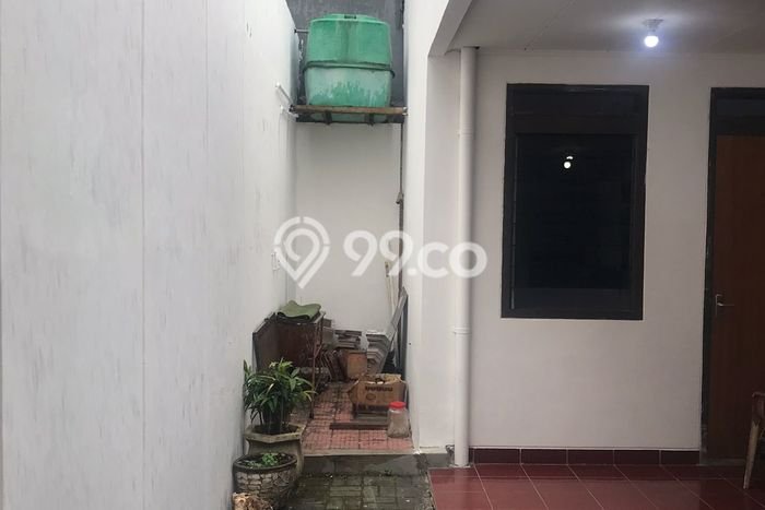 Jual Rumah Eksklusif 3 KT di Tanah Mas, Semarang Jual Rumah Eksklusif 3 KT di Tanah Mas, Semarang