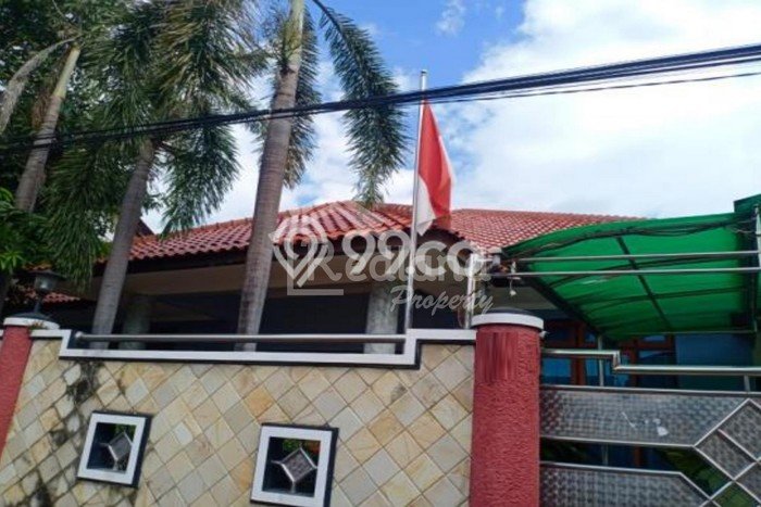 For Sale! Luxury House LT 684m2 Desain Elegan di Kauman For Sale! Luxury House LT 684m2 Desain Elegan di Kauman