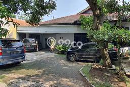 Rumah EXCLUSIVE area Semarang Barat, Semarang, LT 665m² Bangunan 300m² KESEMPATAN TERBATAS! Rumah EXCLUSIVE area Semarang Barat, Semarang, LT 665m² Bangunan 300m² KESEMPATAN TERBATAS!