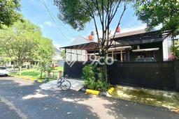 Rumah Eksklusif Dijual LT 180m2 di Batununggal, Bandung Rumah Eksklusif Dijual LT 180m2 di Batununggal, Bandung
