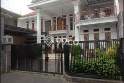 Rumah Elit Modern Siap Huni di Riau Bandung Rumah Elit Modern Siap Huni di Riau Bandung