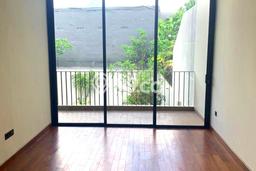 Hunian Elit LB 500m2 Siap Huni Desain Elegan di Kemang, Jakarta Selatan Hunian Elit LB 500m2 Siap Huni Desain Elegan di Kemang, Jakarta Selatan