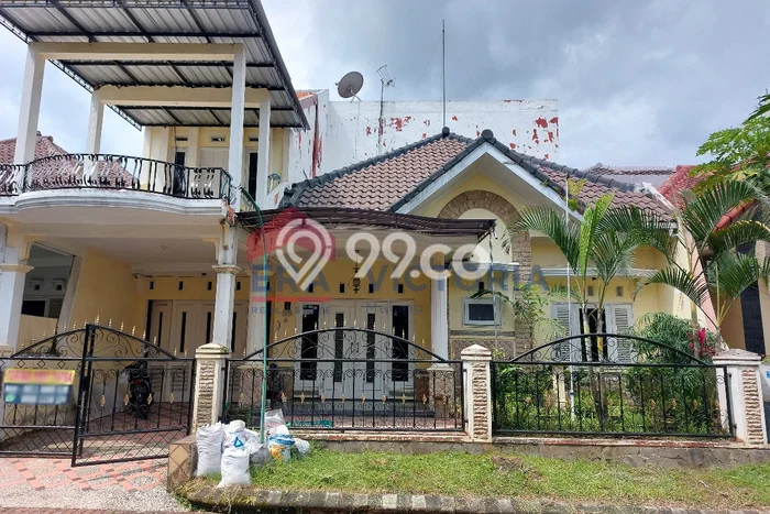 Ready to Use! Premium House LT 234m2 Desain Modern di Tlogomas Ready to Use! Premium House LT 234m2 Desain Modern di Tlogomas
