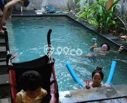 Rumah besar harga murah di Renon siap huni Rumah besar harga murah di Renon siap huni