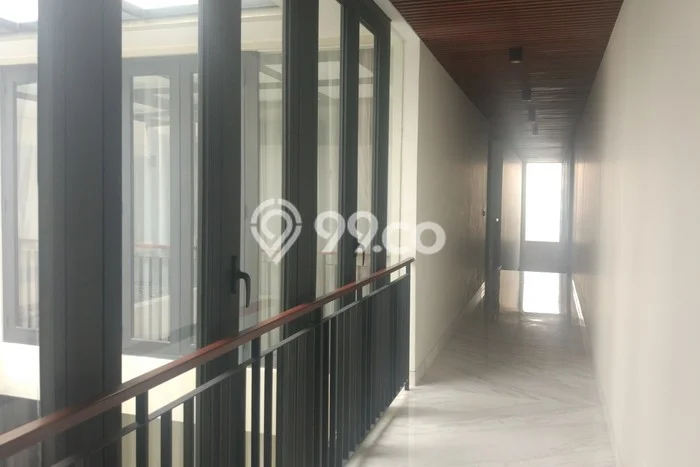 Disewakan! Rumah 4 Kamar Tidur &
4 Kamar Mandi di Cipete, Jakarta Selatan Disewakan! Rumah 4 Kamar Tidur &
4 Kamar Mandi di Cipete, Jakarta Selatan