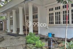 Dijual Rumah Premium dengan Fasilitas Sekitar Komplit di Kebayoran Baru, Jakarta Selatan Dijual Rumah Premium dengan Fasilitas Sekitar Komplit di Kebayoran Baru, Jakarta Selatan