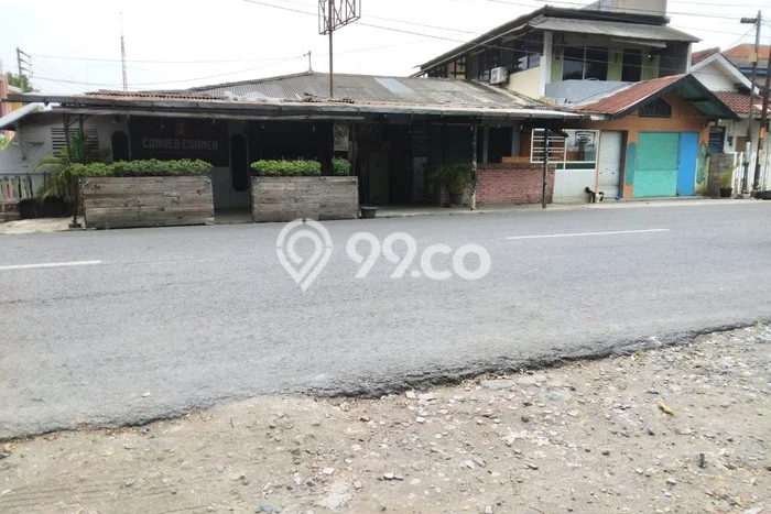 Bisa KPR! Rumah Bulustalan, Semarang, LT 290m2m² LB 338m2m² Bisa KPR! Rumah Bulustalan, Semarang, LT 290m2m² LB 338m2m²