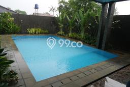 Dijual Rumah Luas Elegan Dengan View Eksklusif di Pejaten, Jakarta Selatan Dijual Rumah Luas Elegan Dengan View Eksklusif di Pejaten, Jakarta Selatan