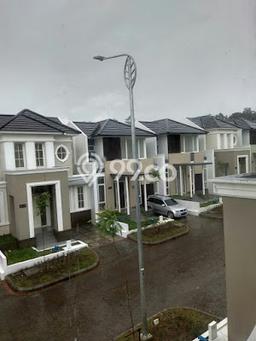 Dijual Hunian Rumah Terawat 4 KT di Buring, Malang Dijual Hunian Rumah Terawat 4 KT di Buring, Malang