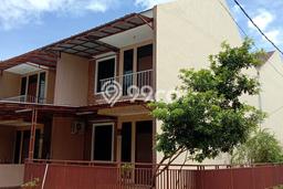 Lokasi strategis! Rumah siap pakai disewakan di Pondok Aren LB 111m2 Lokasi strategis! Rumah siap pakai disewakan di Pondok Aren LB 111m2